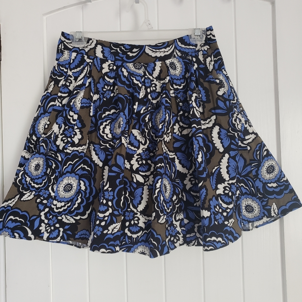 Express High waisted pleated skirt - Picture 2 of 4